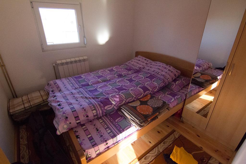 Guest House Happy Žabljak エクステリア 写真